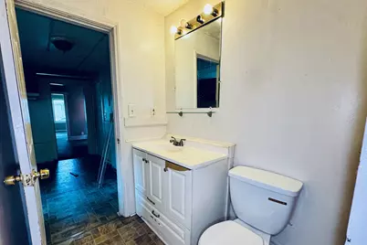 211 E Central Avenue, Delaware, OH 43015 - Photo 6