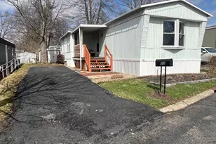 52 Estates Ln, Reynoldsburg, OH 43068 - Photo 1