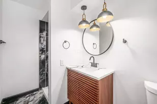 1439 Firwood Dr, Columbus, OH 43229 - Photo 44