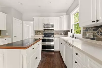 2715 Tucker Trail, Lewis Center, OH 43035 - Photo 8