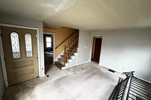 1176 Duxberry Ave, Columbus, OH 43211 - Photo 6