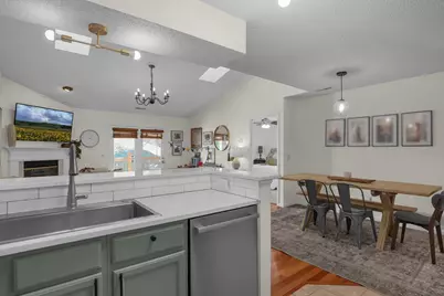 850 W Maple Street, Granville, OH 43023 - Photo 8