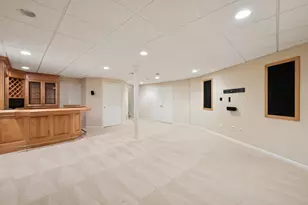 9978 Lavenham Cir W, Powell, OH 43065 - Photo 22