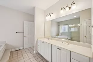 9978 Lavenham Cir W, Powell, OH 43065 - Photo 16