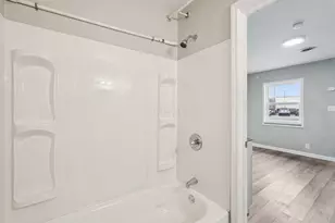 4308 E Main St, Columbus, OH 43213 - Photo 16