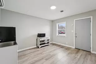 4308 E Main St, Columbus, OH 43213 - Photo 18