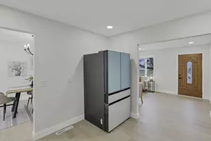 5524 Driftwood Rd, Columbus, OH 43229 - Photo 16