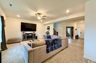 458 Quincy Cir, London, OH 43140 - Photo 16