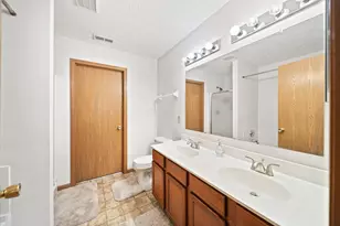 4668 Kenross Dr, Columbus, OH 43207 - Photo 34