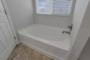 342 Isaac Tharp St, Pataskala, OH 43062 - Photo 34