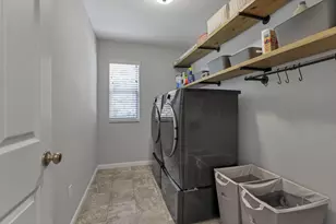 342 Isaac Tharp St, Pataskala, OH 43062 - Photo 44