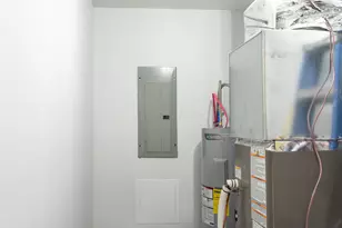 6631 Fascination Way, Hillsboro, OH 45133 - Photo 10