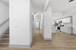 580 Kimball Pl, Columbus, OH 43205 - Photo 6