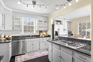 142 W Schreyer Pl, Columbus, OH 43214 - Photo 30