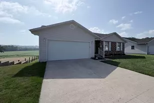 846 Elizabeth Ave, Logan, OH 43138 - Photo 2