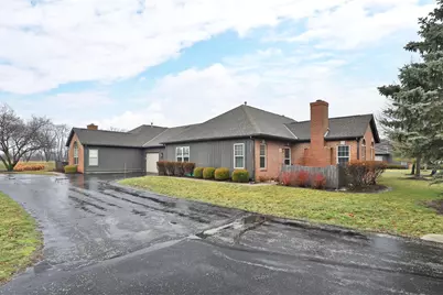 2667 Trottersway Drive, Columbus, OH 43235 - Photo 2