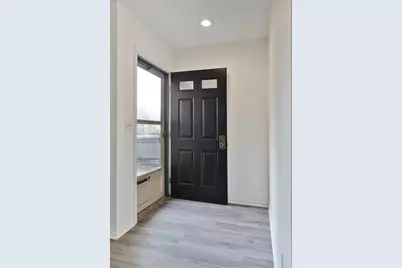 2667 Trottersway Drive, Columbus, OH 43235 - Photo 8