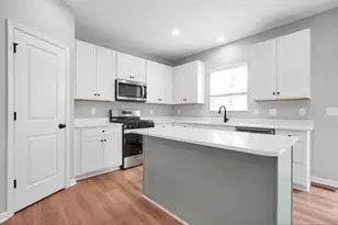 56 Chambers Bay Rd, Commercial Point, OH 43116 - Photo 6