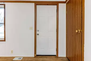 215 Barton St, Ashley, OH 43003 - Photo 6