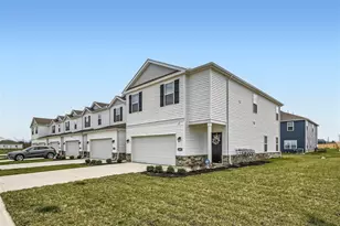 1477 Cardinez Wy, Columbus, OH 43228 - Photo 1