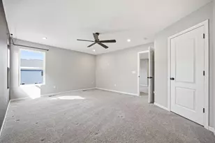 1042 Queen Bee Pl, Grove City, OH 43123 - Photo 24