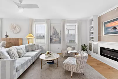 649 High Street #202, Worthington, OH 43085 - Photo 4