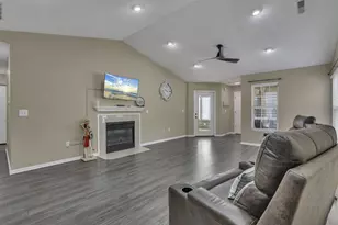 5870 Crooked Creek Blvd, Grove City, OH 43123 - Photo 12