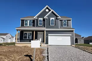 472 Creekside Dr, Commercial Point, OH 43116 - Photo 2