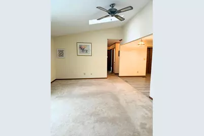 3985 Spyglass Drive, Columbus, OH 43228 - Photo 6