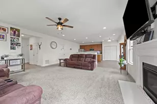 513 Heidish Dr, Commercial Point, OH 43116 - Photo 12
