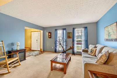 4457 Knoll Crest Drive, Grove City, OH 43123 - Photo 8