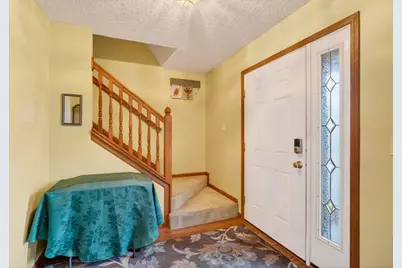 4457 Knoll Crest Drive, Grove City, OH 43123 - Photo 6