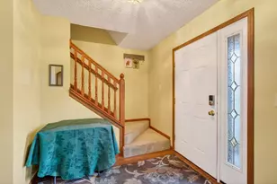 4457 Knoll Crest Dr, Grove City, OH 43123 - Photo 6