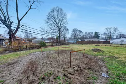 1370 Erickson Road, Columbus, OH 43227 - Photo 24