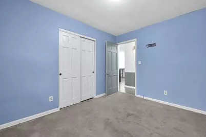 1370 Erickson Road, Columbus, OH 43227 - Photo 12