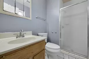 1370 Erickson Rd, Columbus, OH 43227 - Photo 16