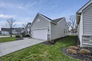 3046 Crabapple Pl, Grove City, OH 43123 - Photo 4