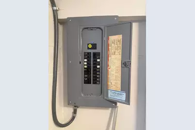 4006 Halsey Place, Columbus, OH 43228 - Photo 8