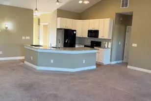 1605 Union Park Cir, Marion, OH 43302 - Photo 4