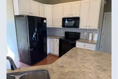 1605 Union Park Circle, Marion, OH 43302 - Photo 2