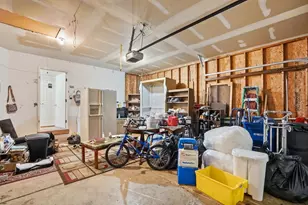 393 Canterbury Ct, Westerville, OH 43082 - Photo 48