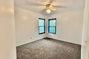 393 Canterbury Ct, Westerville, OH 43082 - Photo 36