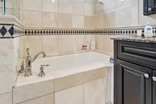 393 Canterbury Ct, Westerville, OH 43082 - Photo 28