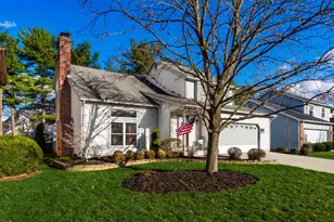 6924 Spruce Pine Dr, Columbus, OH 43235 - Photo 2