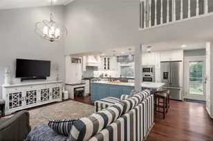 6924 Spruce Pine Dr, Columbus, OH 43235 - Photo 4