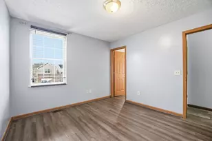 3667 Parker Knoll Ln, Columbus, OH 43219 - Photo 28