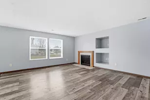 3667 Parker Knoll Ln, Columbus, OH 43219 - Photo 4