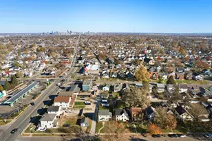 570 Wiltshire Rd, Columbus, OH 43204 - Photo 46