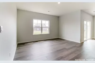 1089 Sherwood Loop, Bellefontaine, OH 43311 - Photo 8