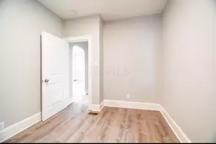 1398 Manchester Ave, Columbus, OH 43211 - Photo 24